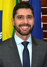TIAGO CERVANTES