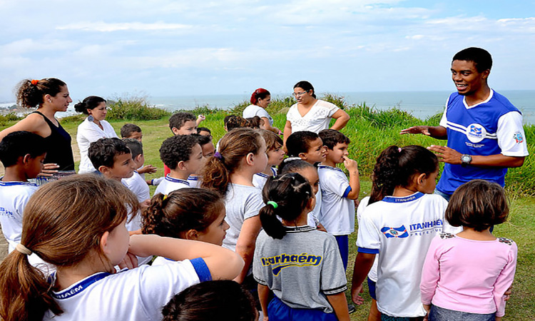 Alunos da EM Maria da Penha Correa Sanches participam do projeto Caminhos Culturais